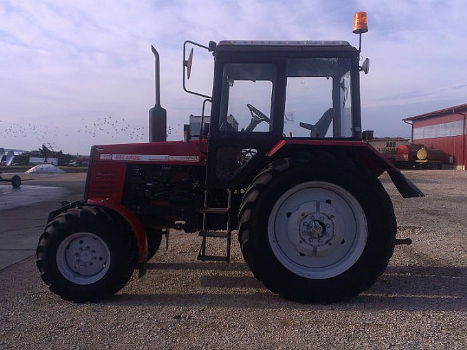 traktori belarus 892 eurolux