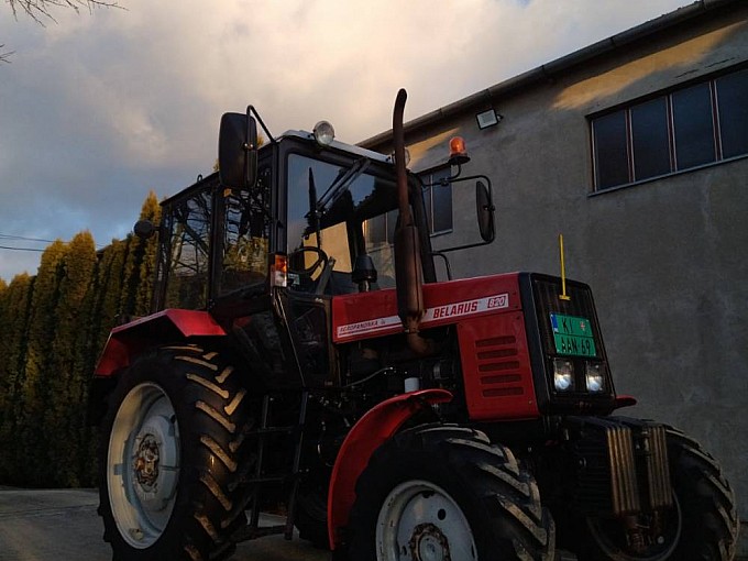 traktori belarus standard 820 2015
